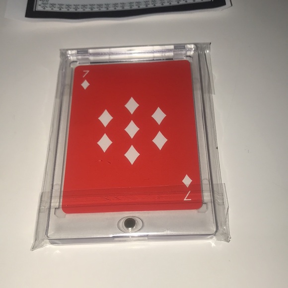 AUTHENTIC CHANEL 7 OF ♦️ COLLECTORS EDITION PLAYING CARD - Picture 2 of 4